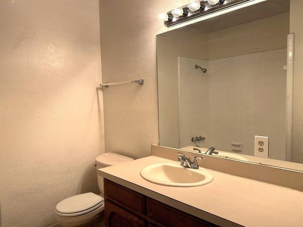 2713  Hurstview Drive , Hurst Texas 76054