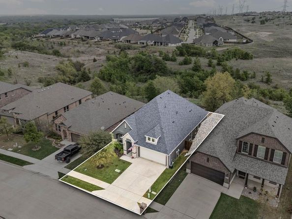 15500  Pioneer Bluff Trail , Fort Worth Texas 76262