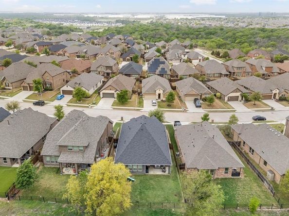 15500  Pioneer Bluff Trail , Fort Worth Texas 76262