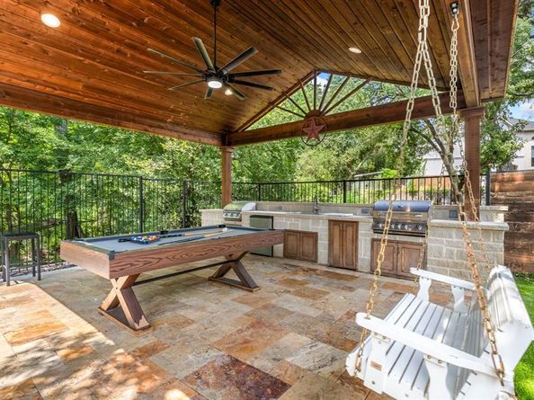 2514  Laurel Valley Lane , Arlington Texas 76006