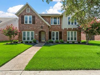 1812 E Branch Hollow Drive 