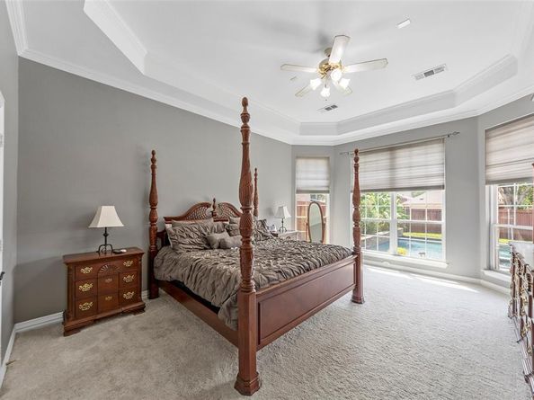 1812 E Branch Hollow Drive , Carrollton Texas 75007