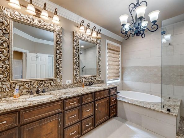 2011  Brianna Lane , Arlington Texas 76001