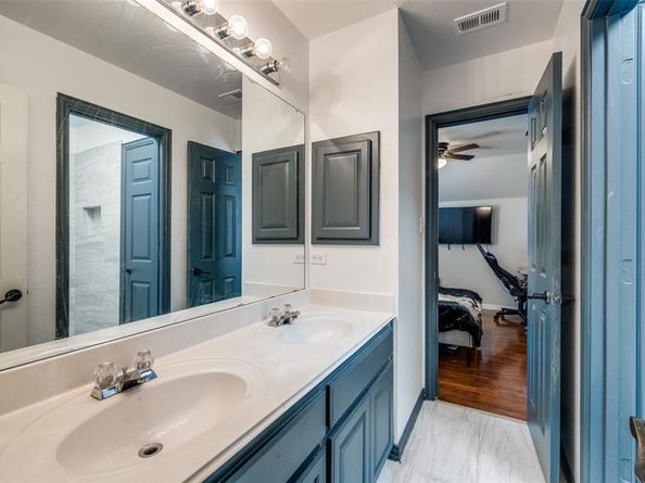 2011  Brianna Lane , Arlington Texas 76001