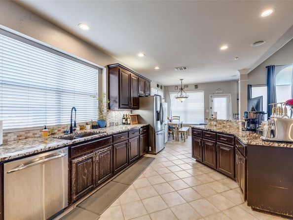 2011  Brianna Lane , Arlington Texas 76001