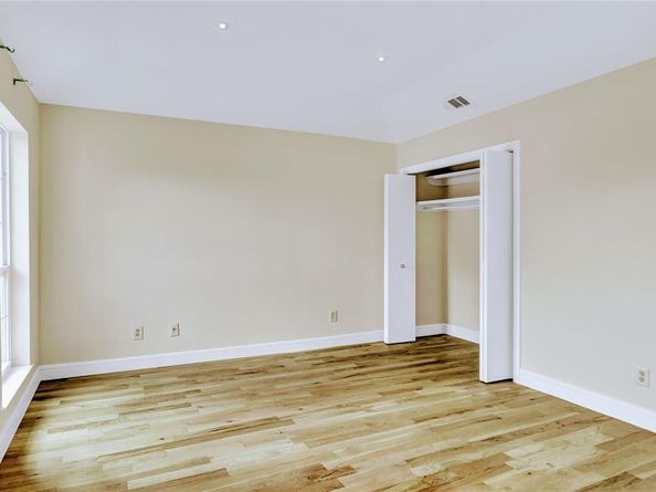 14351  Haymeadow Drive , Dallas Texas 75254