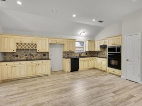 8569  Woodlake Circle , Fort Worth Texas 76179