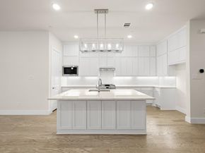 1810  Wittington  , Farmers Branch Texas 75234