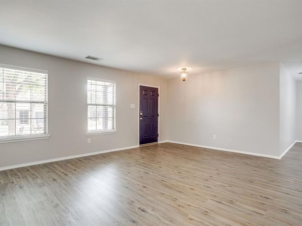 10633  Lipan Trail , Fort Worth Texas 76108