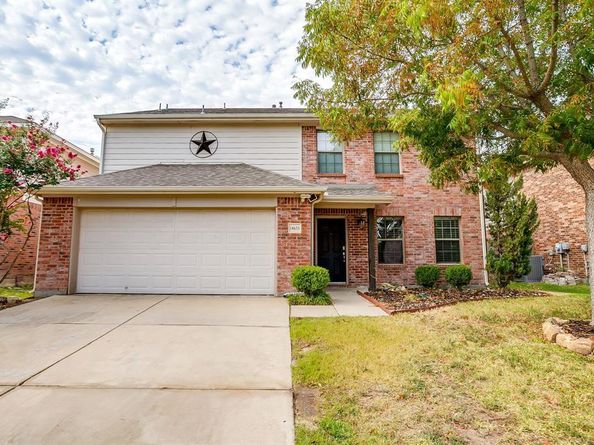 10633  Lipan Trail , Fort Worth Texas 76108