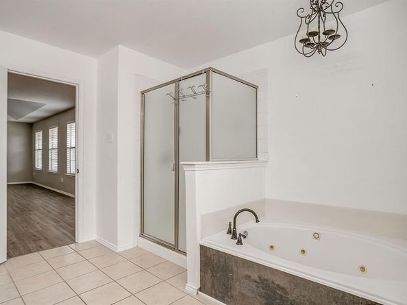 10633  Lipan Trail , Fort Worth Texas 76108