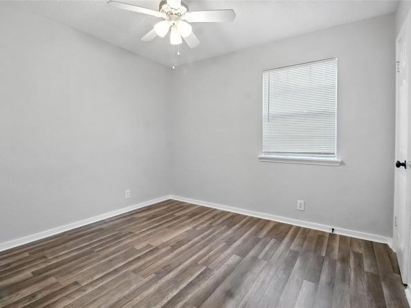 1915  Mcadams Avenue , Dallas Texas 75224