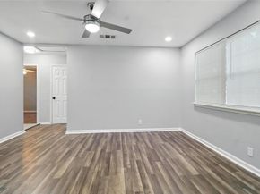 1915  Mcadams Avenue , Dallas Texas 75224
