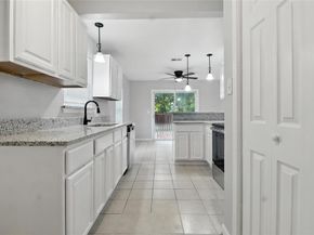 1915  Mcadams Avenue , Dallas Texas 75224