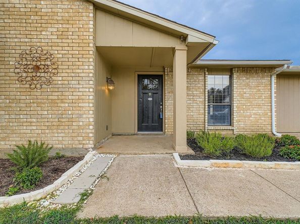 4240  Pepperbush Drive , Fort Worth Texas 76137