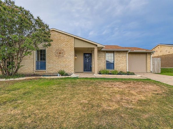 4240  Pepperbush Drive , Fort Worth Texas 76137