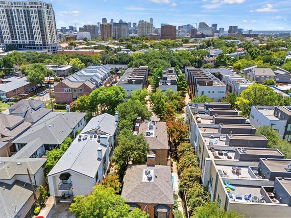 4143  Newton Avenue  B, Dallas Texas 75219