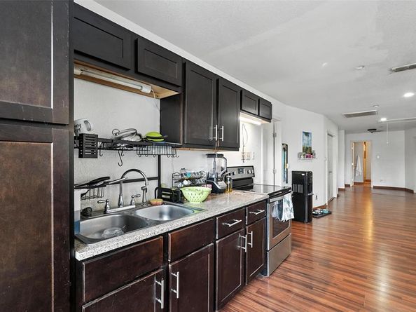3557  Middlefield Road  2, Dallas Texas 75253