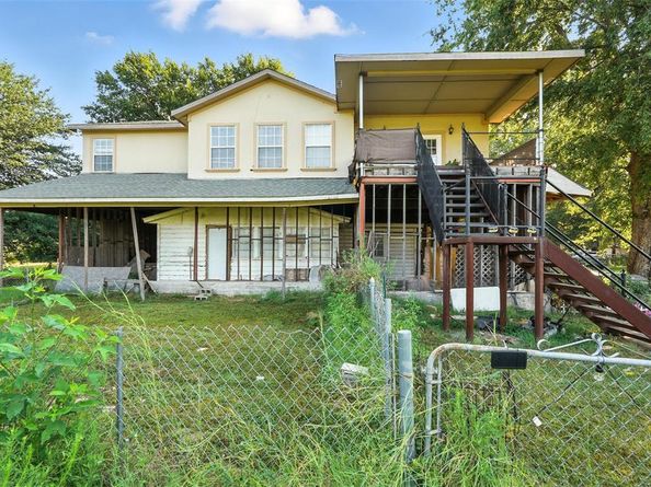 3557  Middlefield Road  2, Dallas Texas 75253
