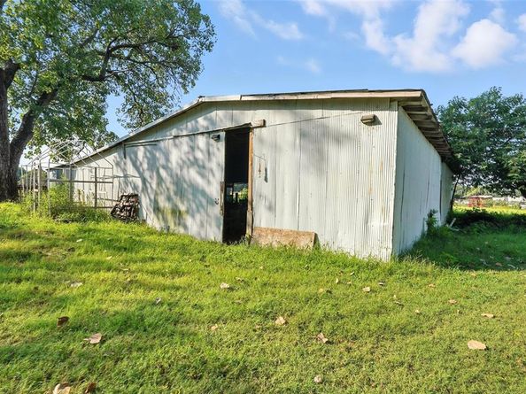 3557  Middlefield Road  2, Dallas Texas 75253