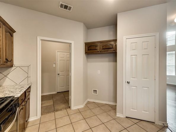 8636  Lariat Circle , Fort Worth Texas 76244