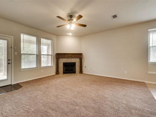 8636  Lariat Circle , Fort Worth Texas 76244