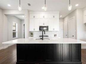 17781  Sage Lane , Dallas Texas 75252