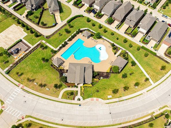 17781  Sage Lane , Dallas Texas 75252