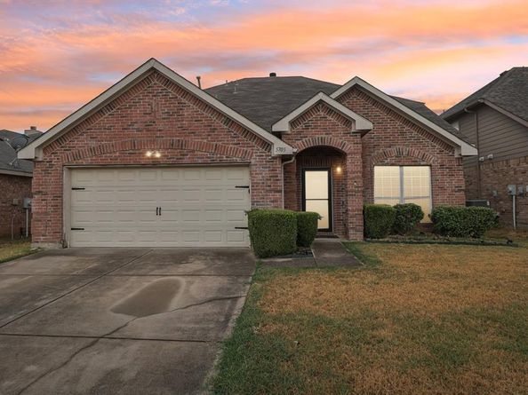 5705  Downs Drive , Fort Worth Texas 76179