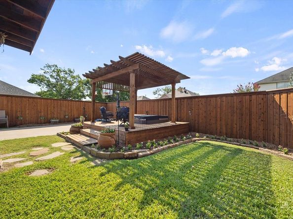 6110  Tacoma Street , Rowlett Texas 75089