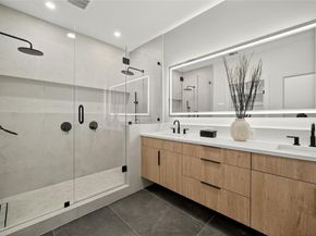 6529/6531  Victoria Avenue , Dallas Texas 75209
