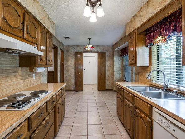 2232  Old Mill Road , Carrollton Texas 75007