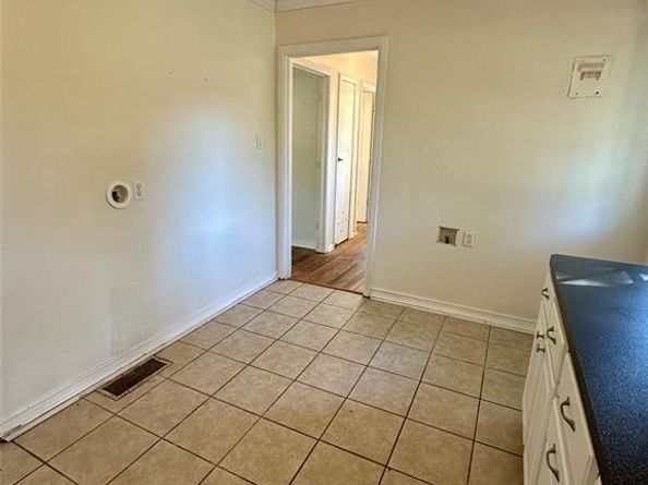 1212  Britt Drive , Arlington Texas 76013