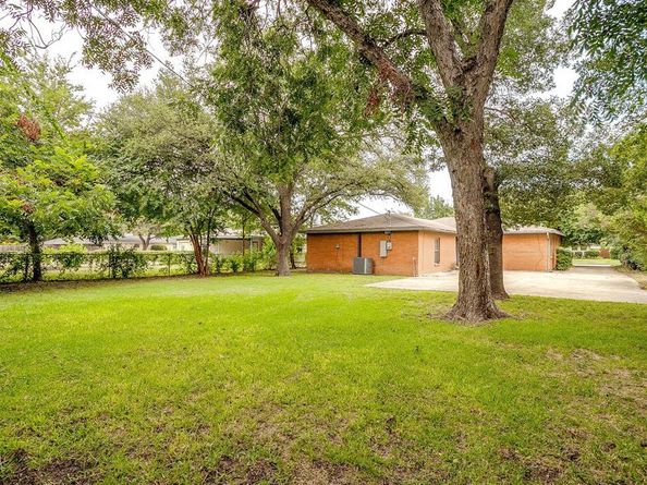 3704  Jeanette Drive , Fort Worth Texas 76109