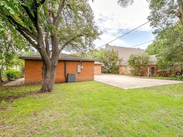 3704  Jeanette Drive , Fort Worth Texas 76109