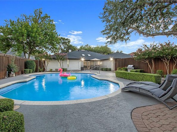 9309  Moss Farm Lane , Dallas Texas 75243