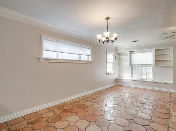 2309  Honeysuckle Avenue , Fort Worth Texas 76111