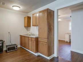 2309  Honeysuckle Avenue , Fort Worth Texas 76111