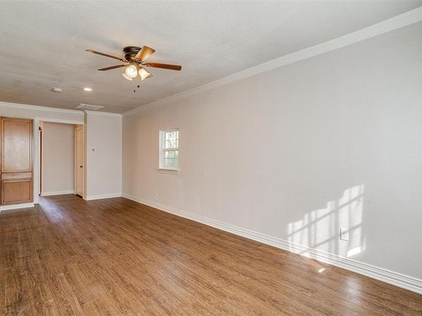 2309  Honeysuckle Avenue , Fort Worth Texas 76111