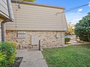 7925  Royal Lane  214, Dallas Texas 75230
