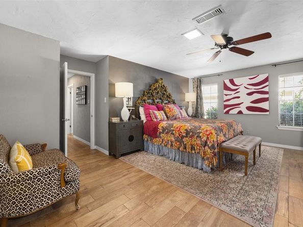 7117  Serrano Drive , Benbrook Texas 76126