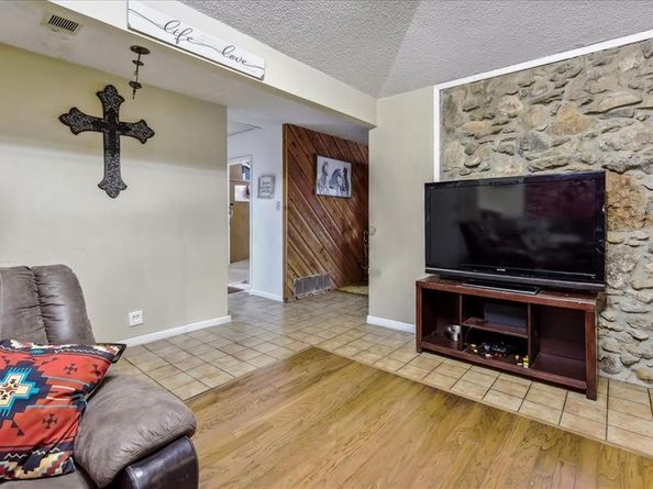 8123  Hilltop Road , Argyle Texas 76226