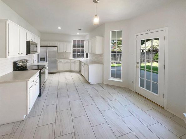 2116  Wentworth Drive , Flower Mound Texas 75028