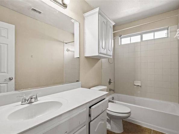 1010  Grover Court , Cedar Hill Texas 75104