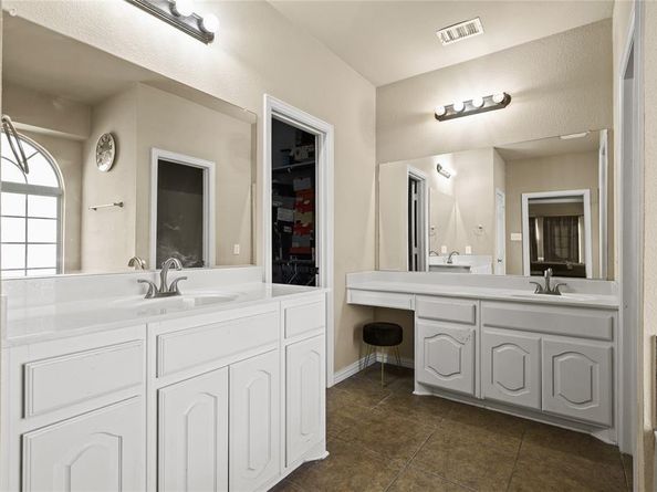 1010  Grover Court , Cedar Hill Texas 75104