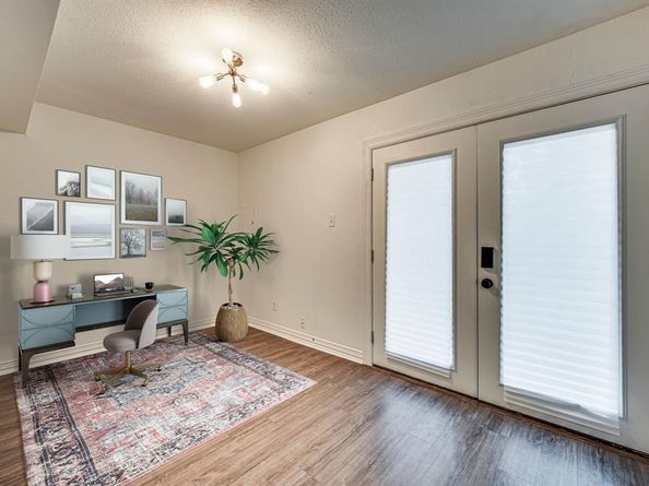 2722  Knight Street  316C, Dallas Texas 75219