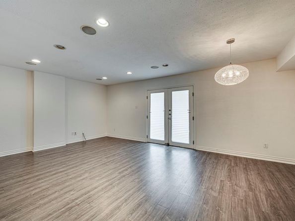 2722  Knight Street  316C, Dallas Texas 75219