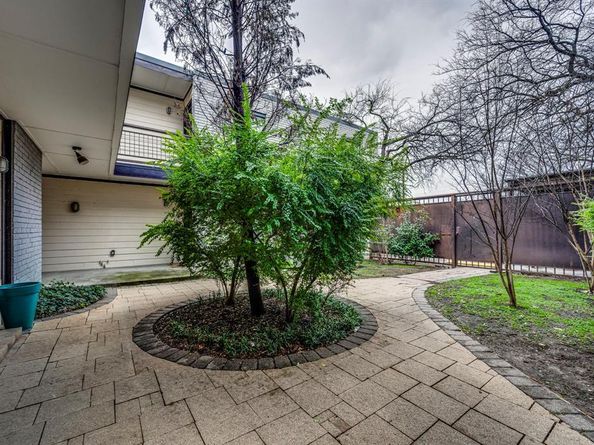 2722  Knight Street  316C, Dallas Texas 75219