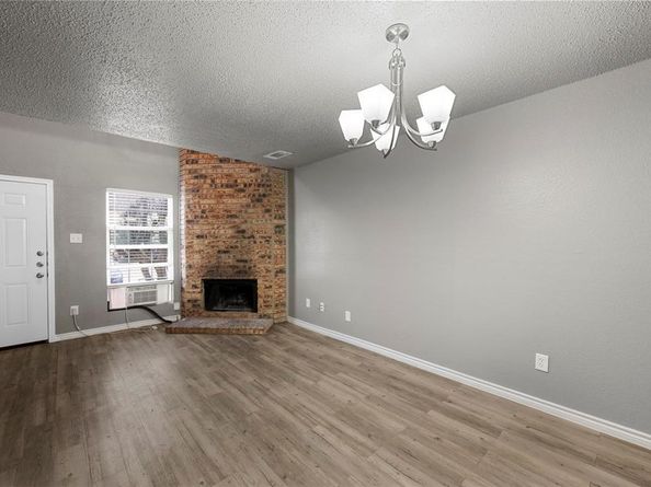 9459  Olde Village Court , Dallas Texas 75227