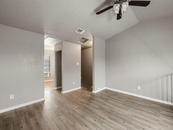 9459  Olde Village Court , Dallas Texas 75227